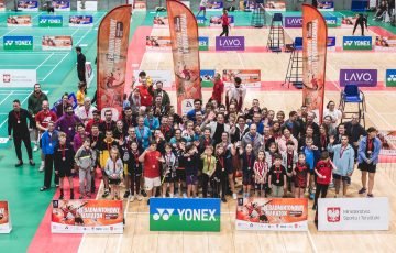 Tłumy uczestników na badmintonowym maratonie